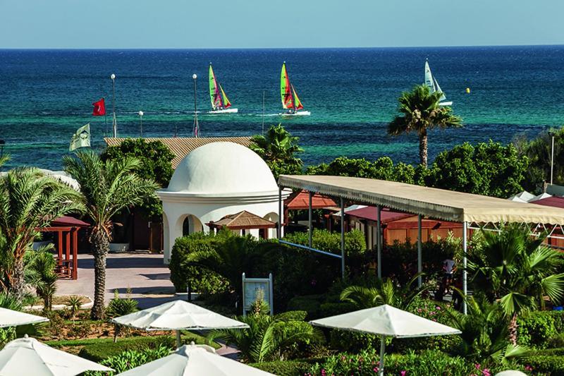 נבאול Calimera Delfino Beach Resort & Spa מראה חיצוני תמונה